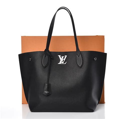 louis vuitton dark shopping bag